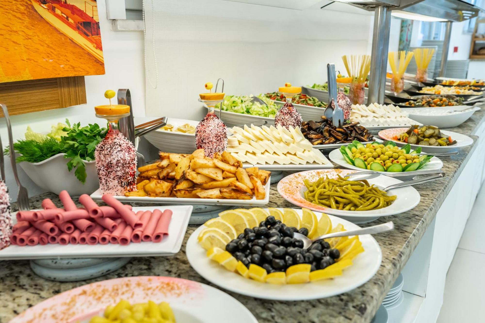 Dragut Point South Hotel Тургутрейс Екстериор снимка